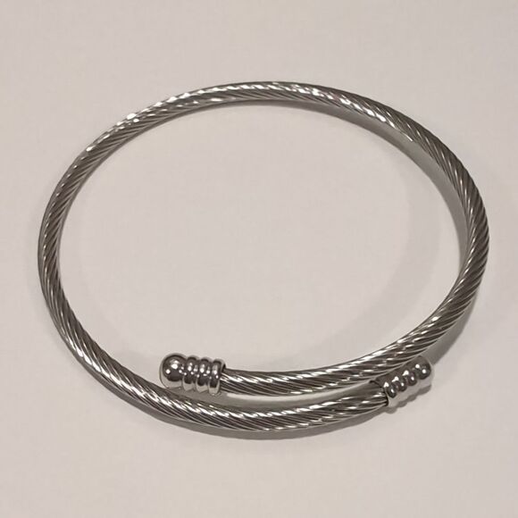 Silver Pandora Style Charm Bangle Bracelet - Picture 2 of 4